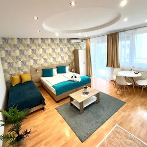 Star With Free Parking , Budapest Hungary